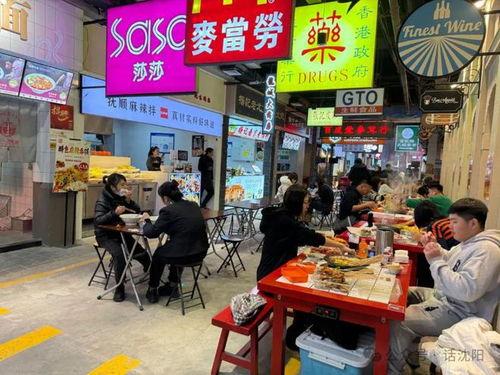 东莞网红地摊美食街图片,街头小吃汇聚，味蕾盛宴一网打尽