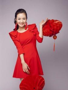 女明星刘爽,璀璨星途，美丽绽放的女明星之路