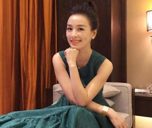 单眼皮明星父母,揭秘明星父母与子女的神秘眼型之谜