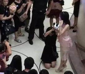 助理给女明星下跪,娱乐圈的尊卑与无奈