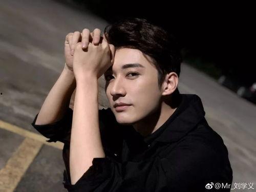 刘学义捂脸爆料事件视频,揭秘娱乐圈幕后真相